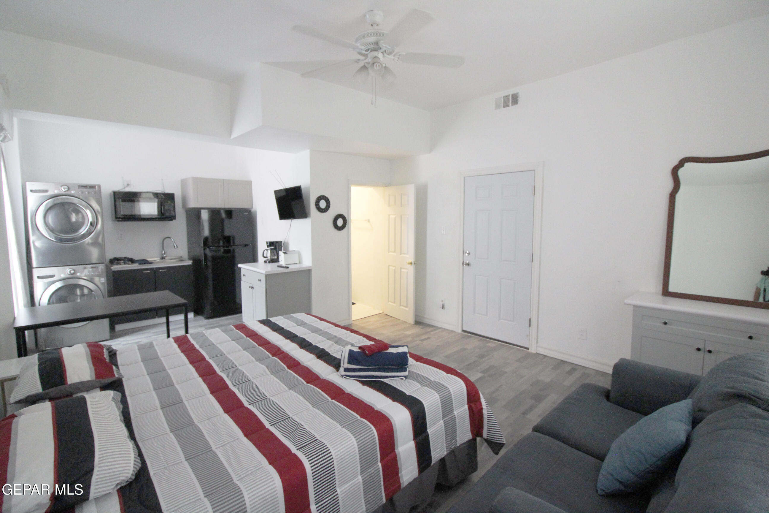 803 Upson Drive 1