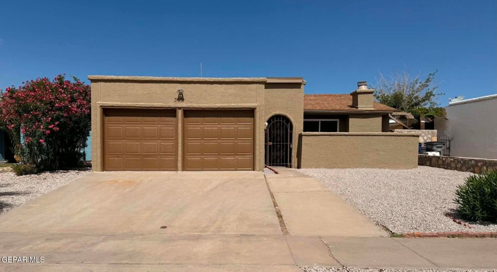 Photo of 3011 Eads Place, El Paso, TX 79935 (MLS # 944828)