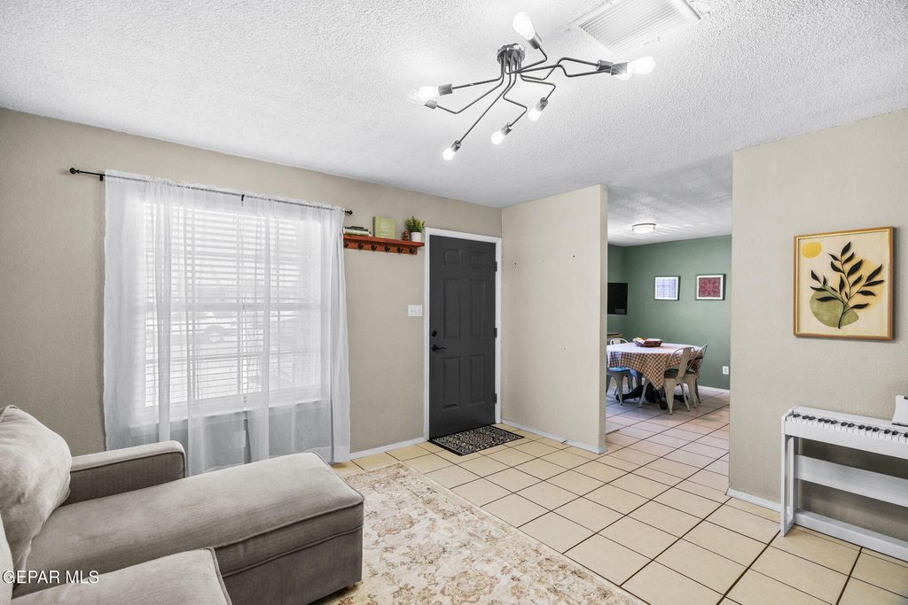 Photo of 12008 BRAVEHEART Avenue, El Paso, TX 79936 (MLS # 943078)