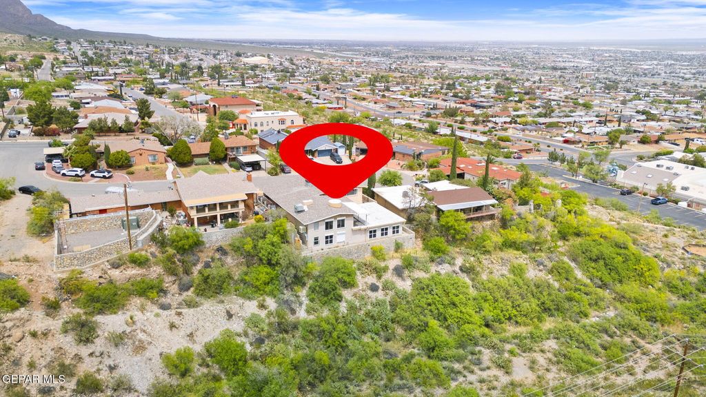 Photo of 3304 POQUITA Court, El Paso, TX 79904 (MLS # 942160)