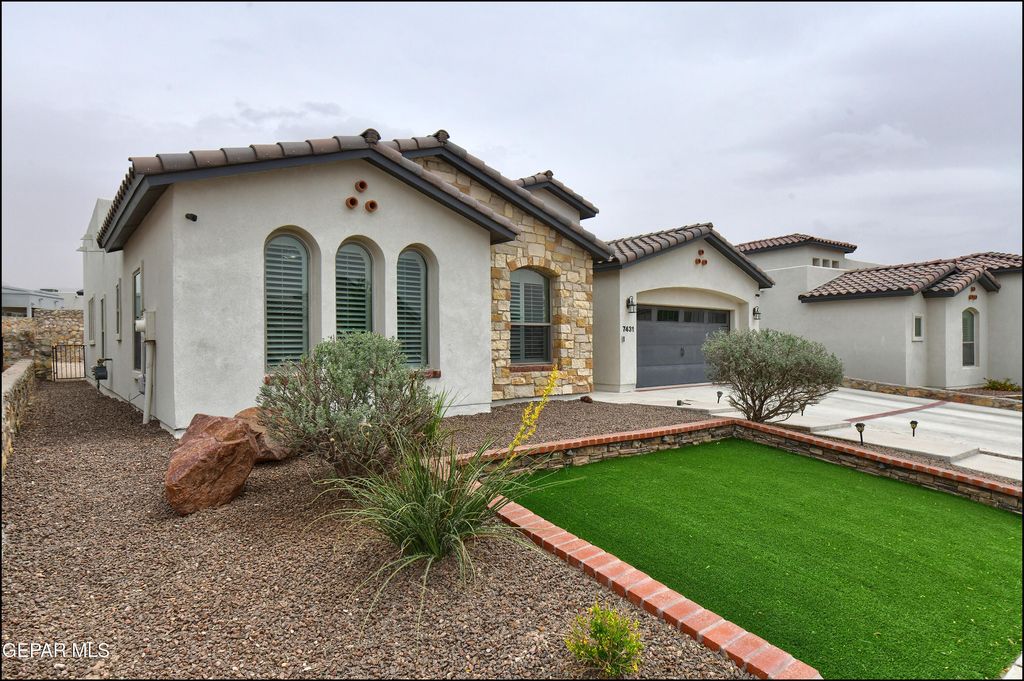 Photo of 7431 SIDEWINDER BEND, El Paso, TX 79911 (MLS # 942317)