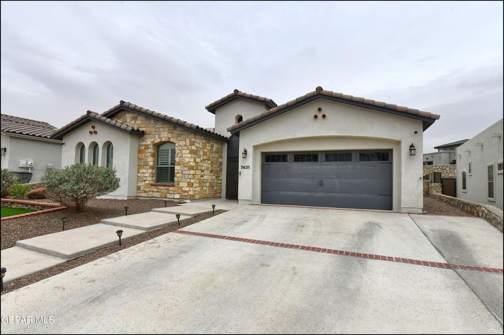 Photo of 7431 SIDEWINDER BEND, El Paso, TX 79911 (MLS # 942317)