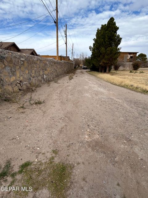 A home in San Elizario