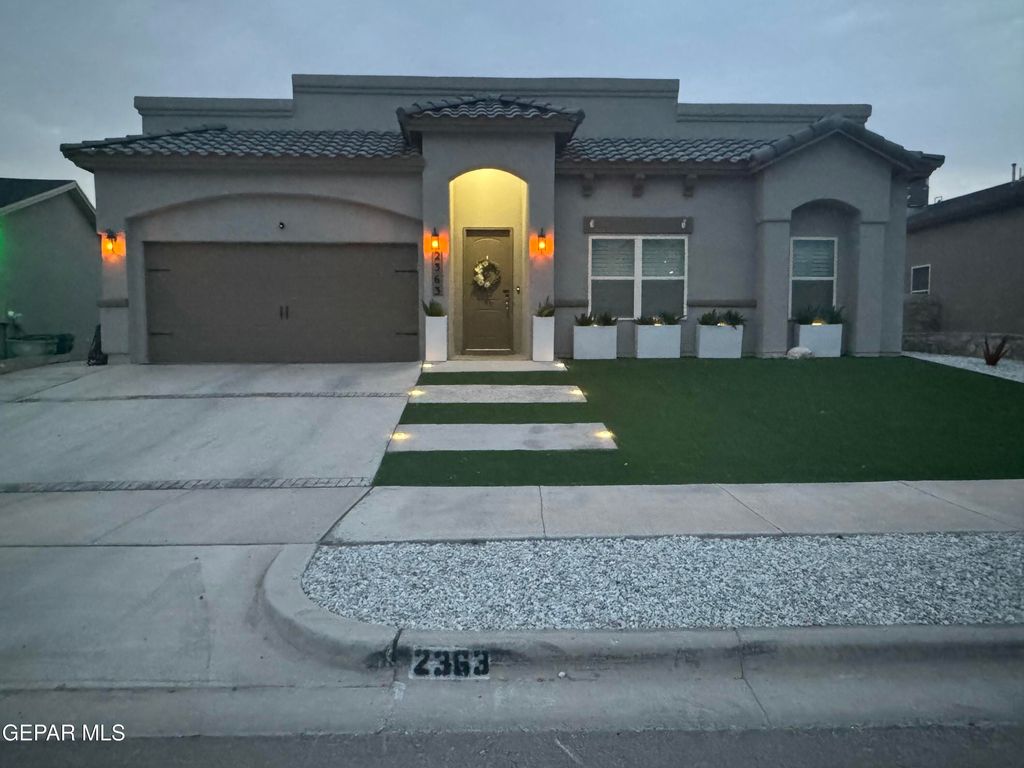 Photo of 2363 ENCHANTED PEAKS, El Paso, TX 79911 (MLS # 942226)