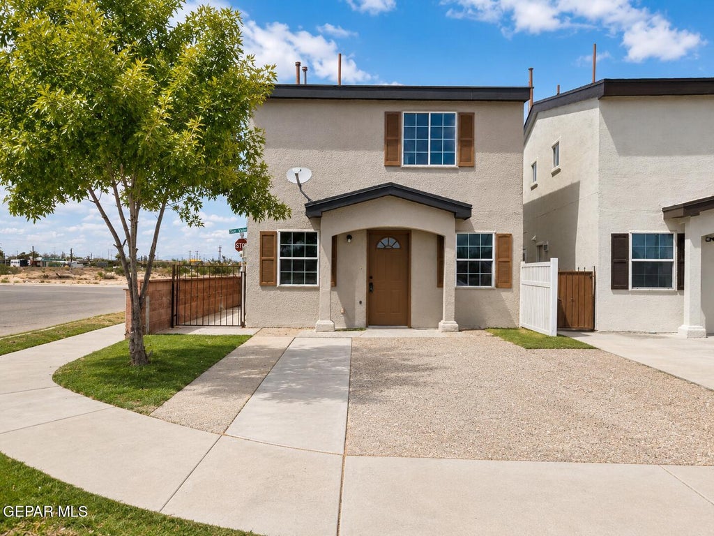 Photo of 10270 VALLE DEL SOL Drive, El Paso, TX 79924 (MLS # 949569)