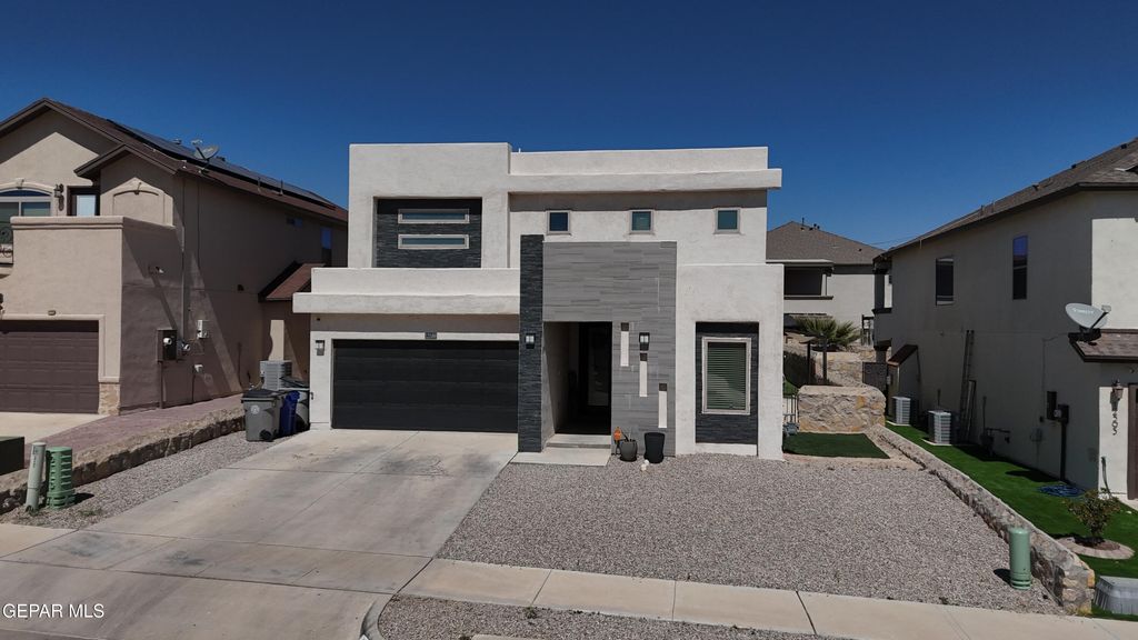 Photo of 12589 Blue Heron Drive, El Paso, TX 79928 (MLS # 940251)
