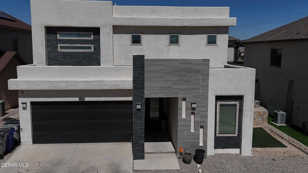 Photo of 12589 Blue Heron Drive, El Paso, TX 79928 (MLS # 940251)