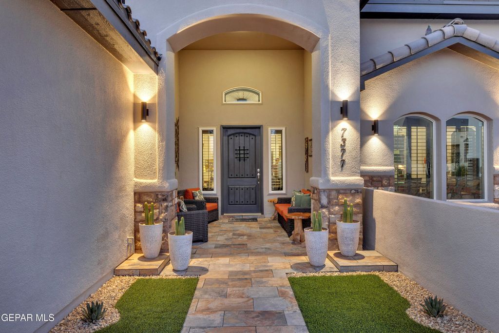 Photo of 7377 WOODEN NICKEL Drive, El Paso, TX 79911 (MLS # 940947)