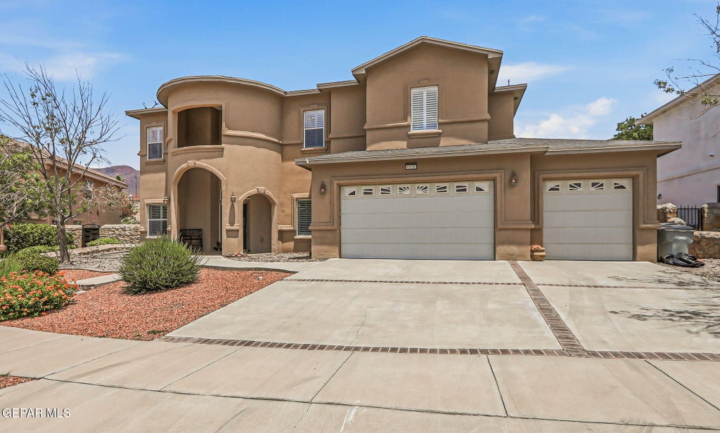 Photo of 6516 WIND RIDGE Drive, El Paso, TX 79912 (MLS # 946882)