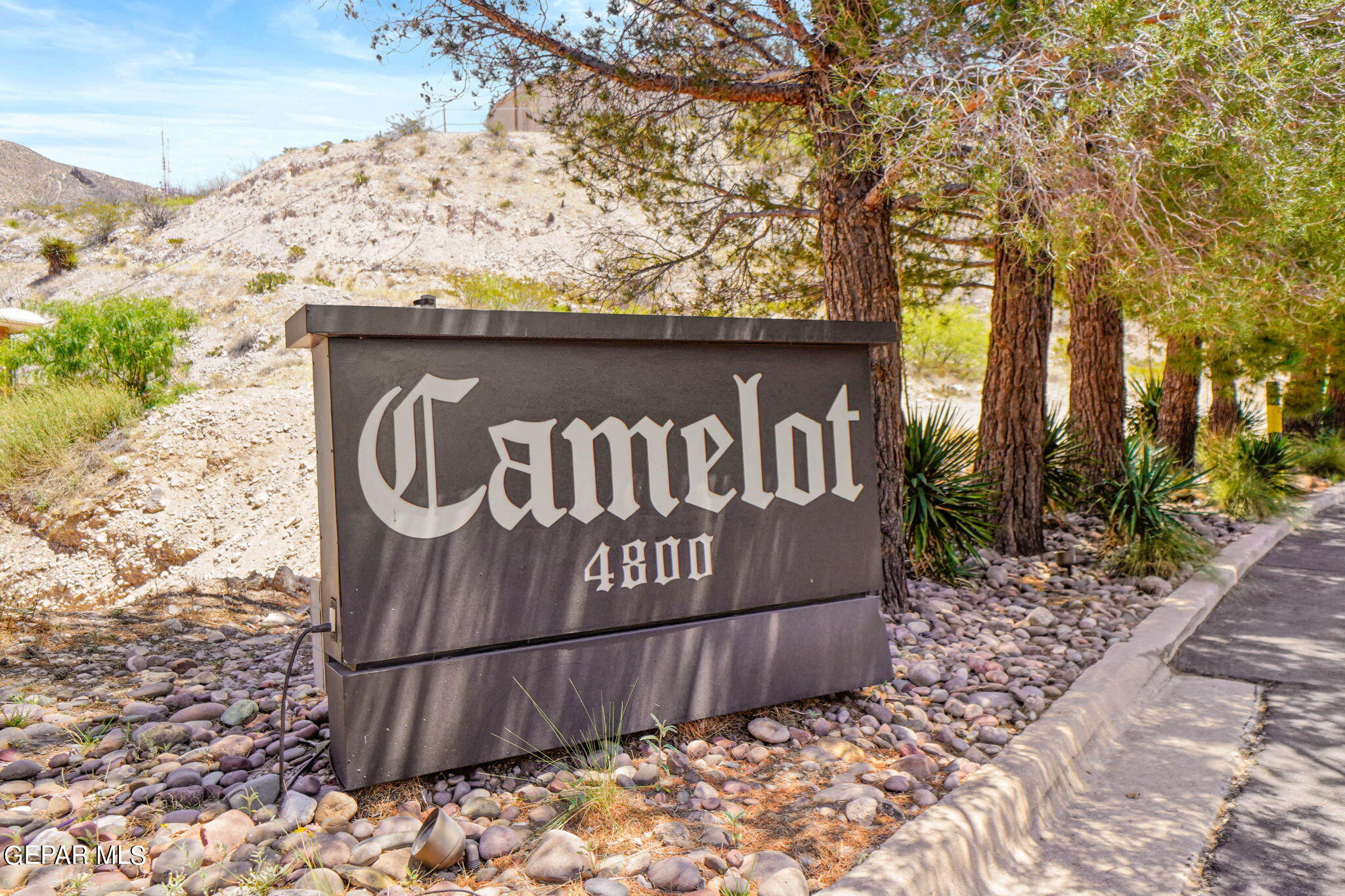 4800 N Stanton Street 86