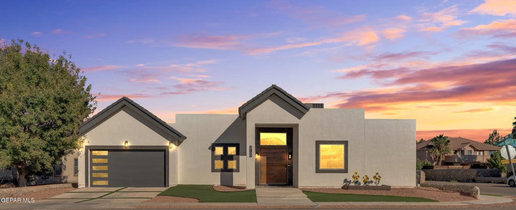 Photo of 5700 VALLEY MAPLE Drive, El Paso, TX 79932 (MLS # 952941)