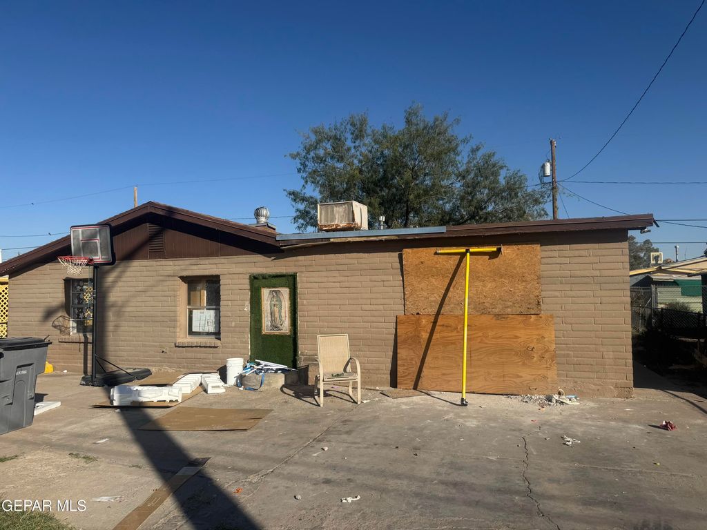 Photo of 632 Southside Road, El Paso, TX 79907 (MLS # 935105)