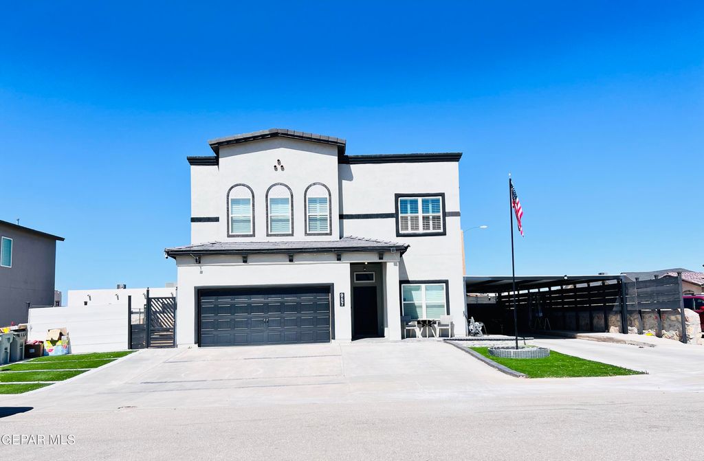 Photo of 957 CROOKED RIVER Drive, El Paso, TX 79932 (MLS # 939802)