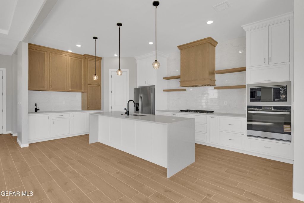 Photo of 6020 MOHEGAN SUN Street, El Paso, TX 79932 (MLS # 932508)