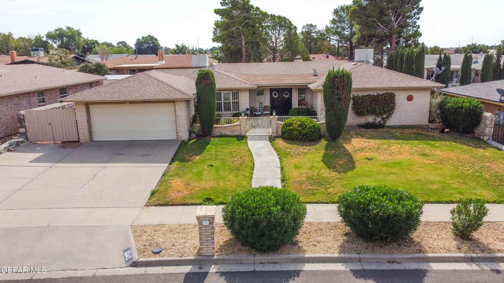 Photo of 1640 BESSEMER Drive, El Paso, TX 79936 (MLS # 949040)