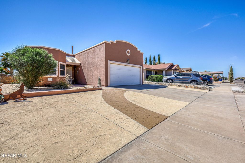 Photo of 14348 PATRIOT POINT Drive, El Paso, TX 79938 (MLS # 940695)
