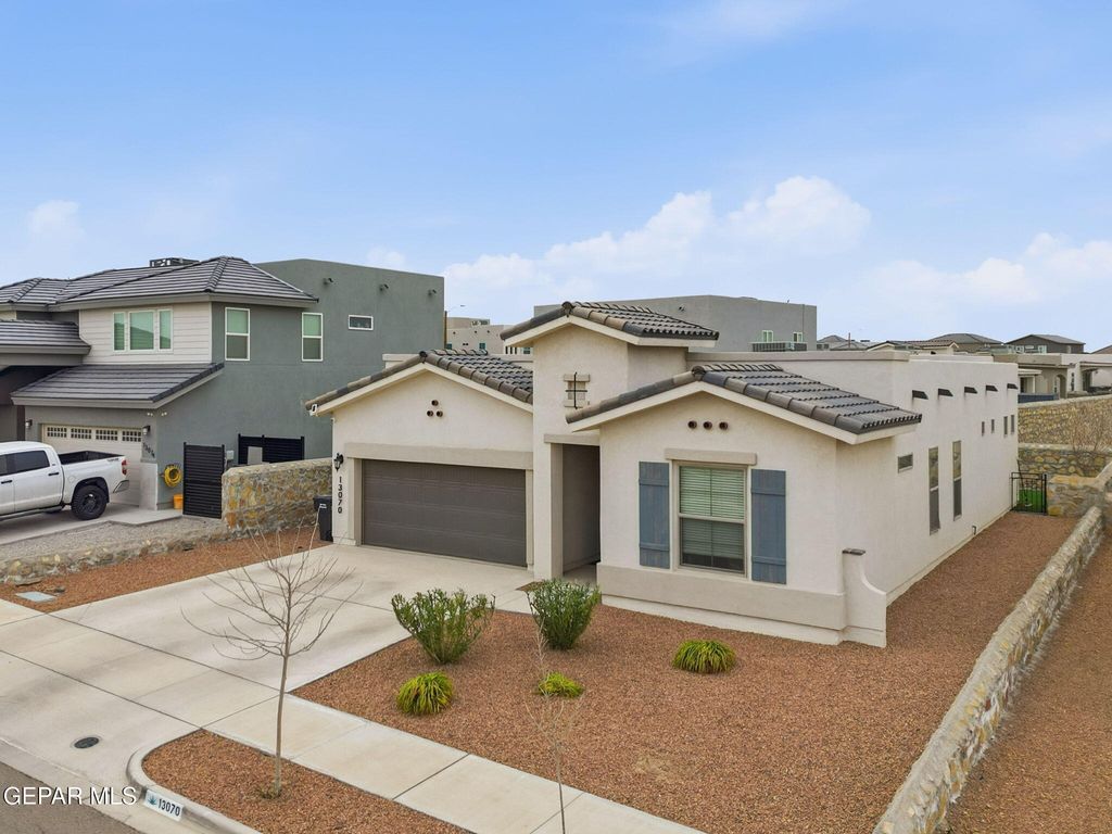 Photo of 13070 EMMAROSE Way, El Paso, TX 79928 (MLS # 938446)