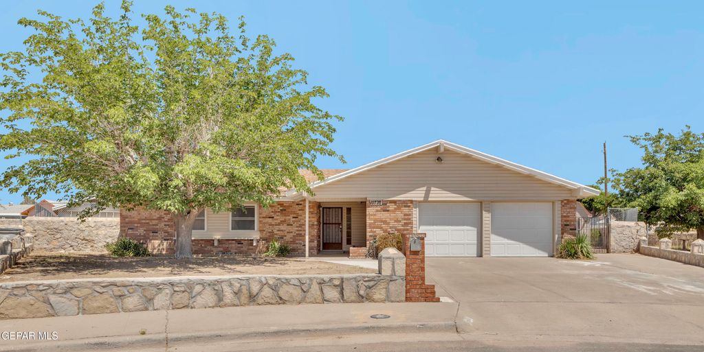 Photo of 10728 PICO NORTE Road, El Paso, TX 79935 (MLS # 943906)