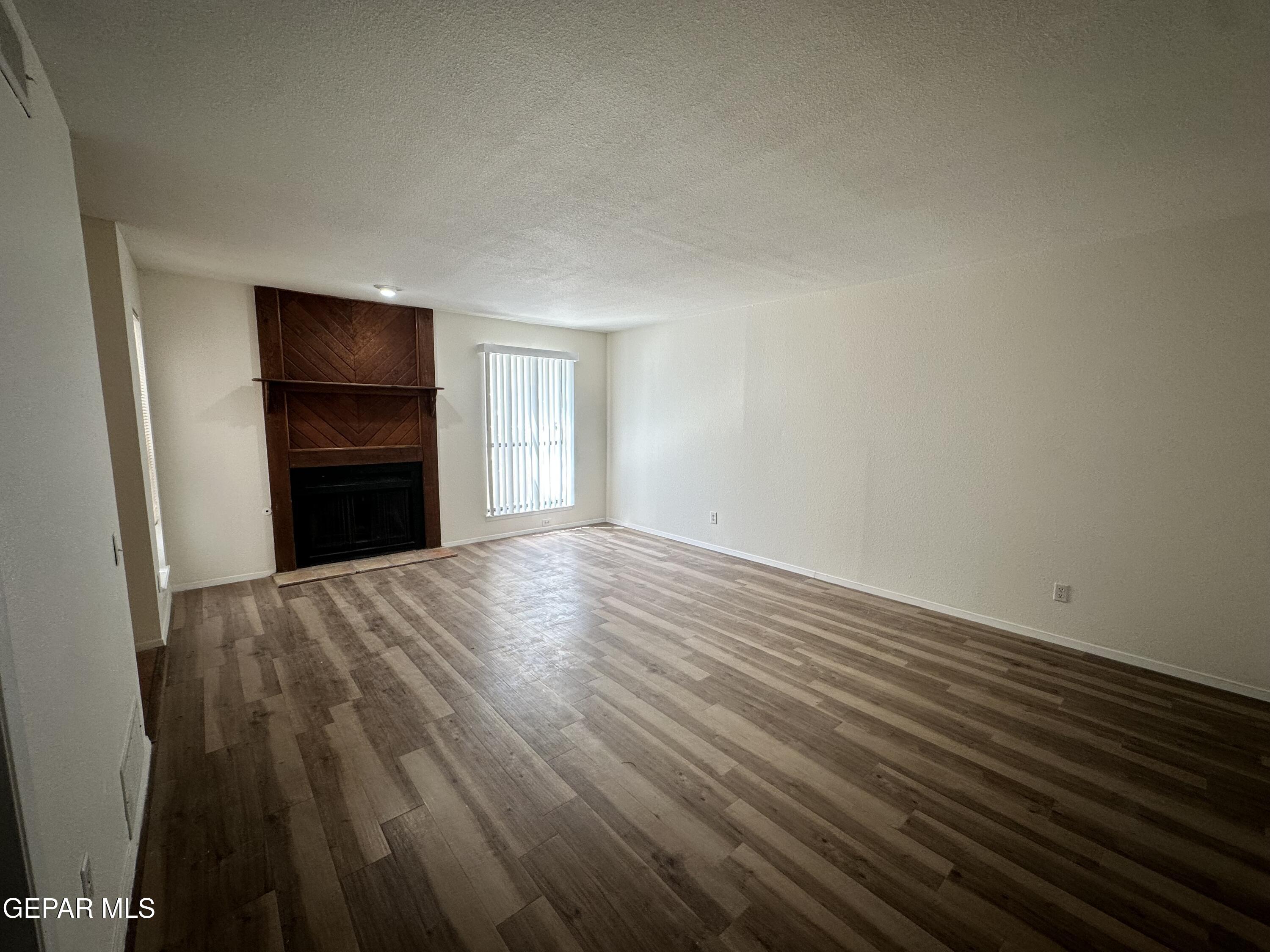 336 VILLA CANTO Street