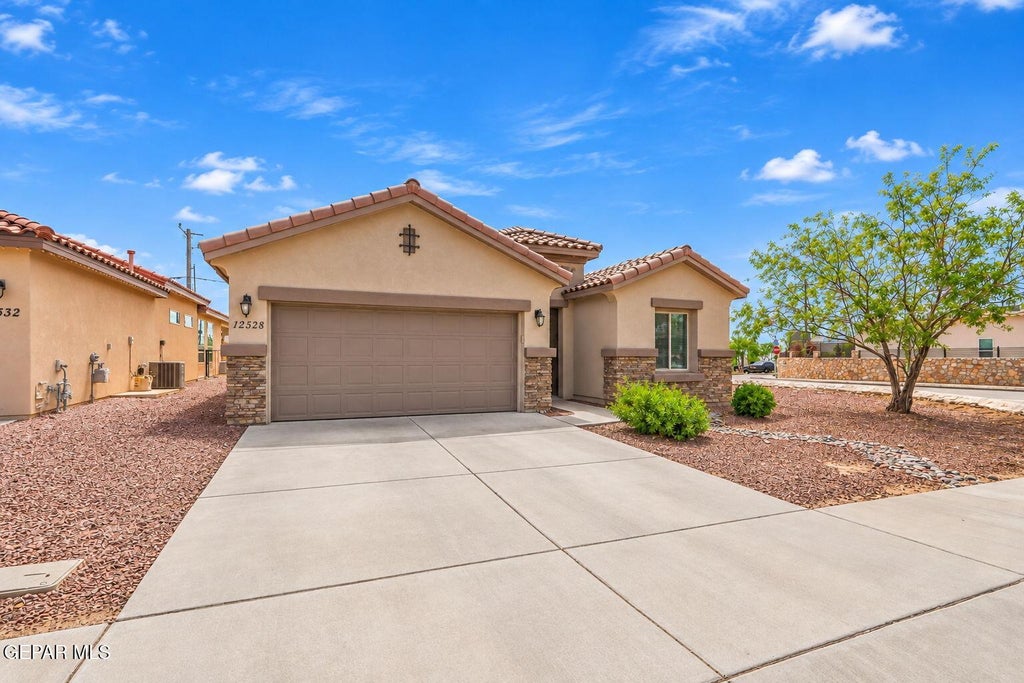 Photo of 12328 JOE GOMEZ Ave, El Paso, TX 79928 (MLS # 951299)