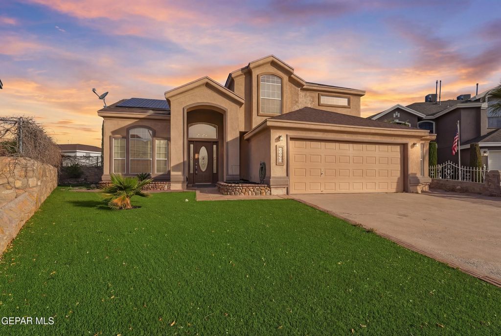 Photo of 12417 PASEO LINDO Drive, El Paso, TX 79928 (MLS # 940141)