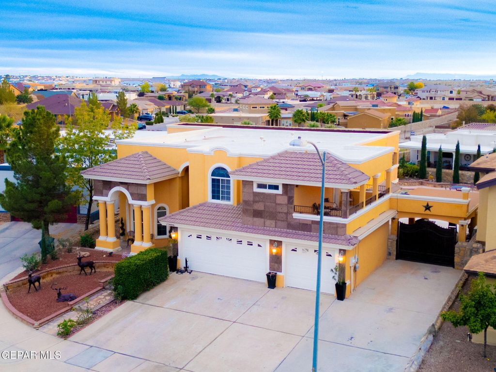 Photo of 13406 EMERALD SEAS Way, Horizon City, TX 79928 (MLS # 934377)