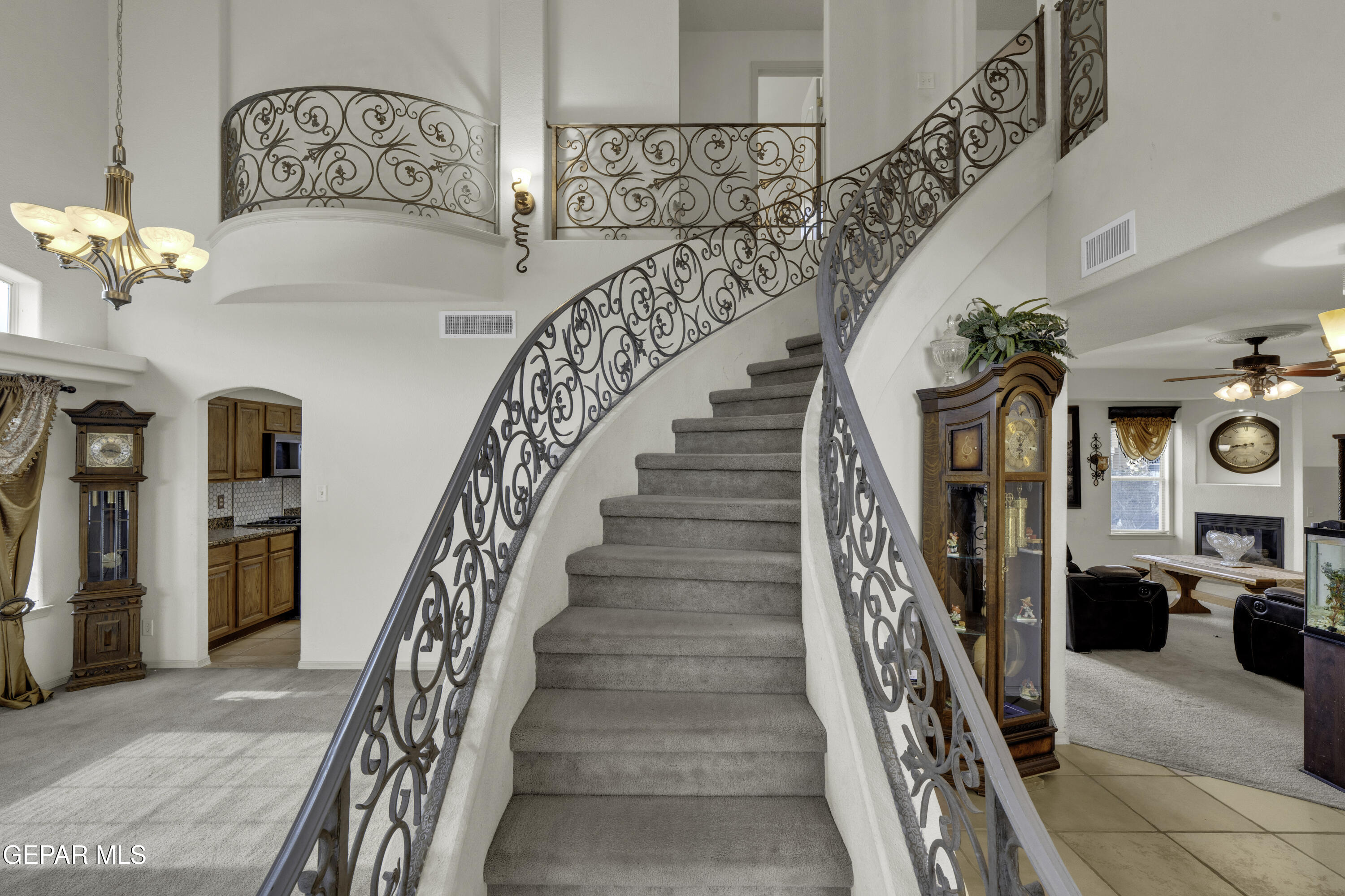 1075 YASMIN Court
