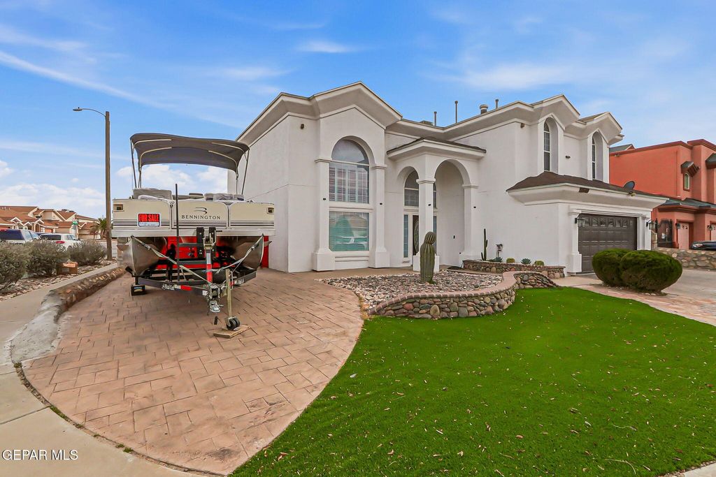 Photo of 12540 TIERRA NOGAL Drive, El Paso, TX 79938 (MLS # 937201)