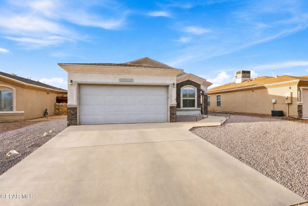 Photo of 14821 TIERRA CRYSTAL Avenue, El Paso, TX 79938 (MLS # 950731)