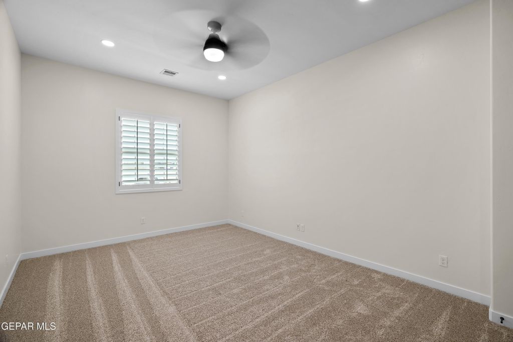 Photo of 608 Bluegruff Street, Horizon City, TX 79928 (MLS # 942984)