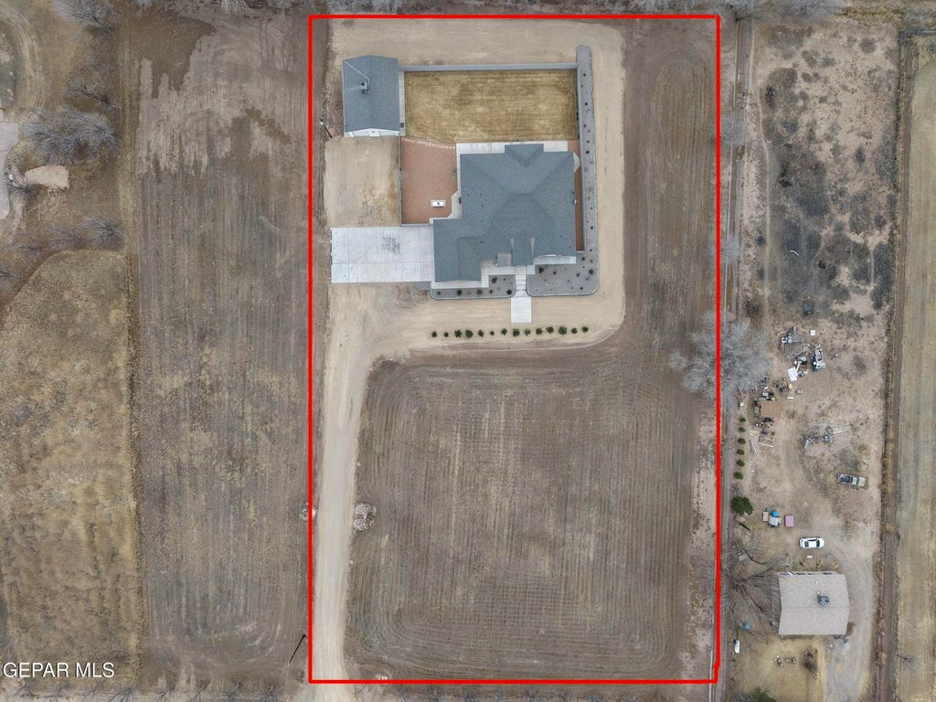 Photo of 12329 SUGDEN Road, Clint, TX 79836 (MLS # 938212)