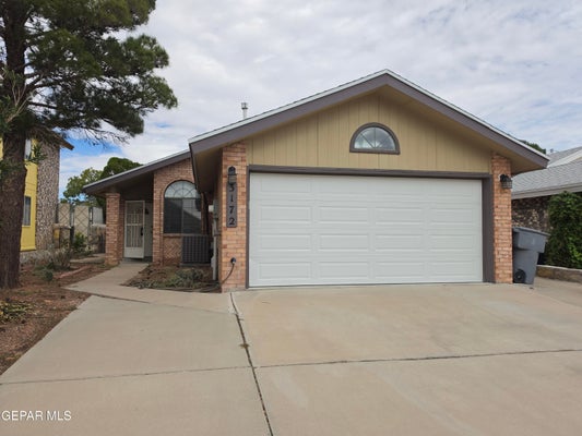 3172 QUEENS GARDEN CIR, EL PASO, TX 79936 - Image 135f98debc8a2d3b68fb84e1a7d78786/704422300