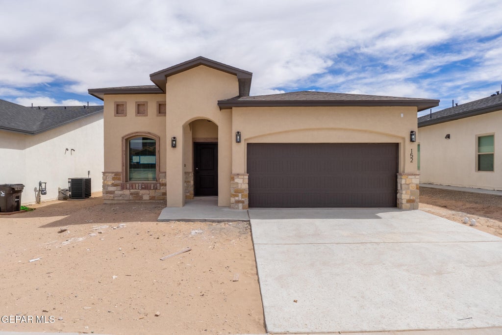 Photo of 6059 Fall Ridge Avenue, Santa Teresa, NM 88008 (MLS # 953229)