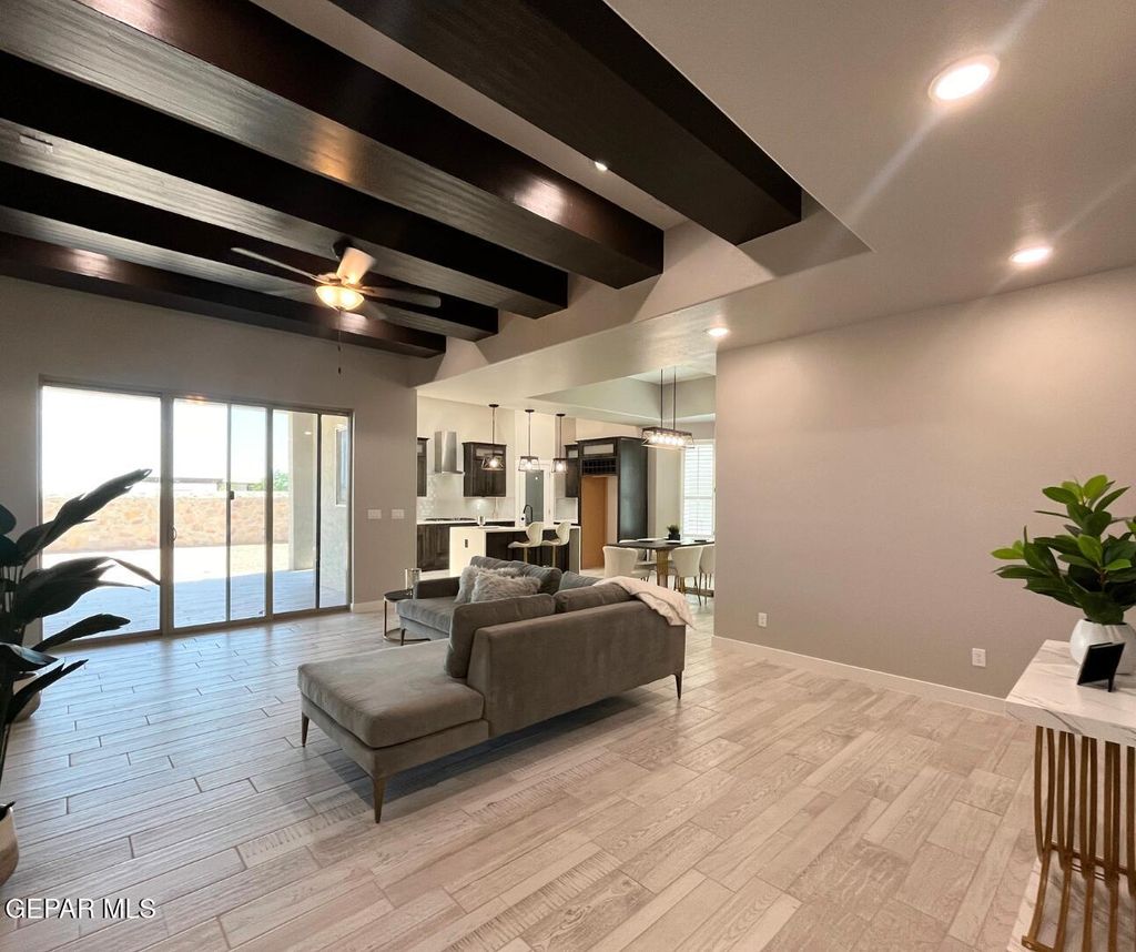 Photo of 2205 Tierra Zaria Place, El Paso, TX 79938 (MLS # 931440)