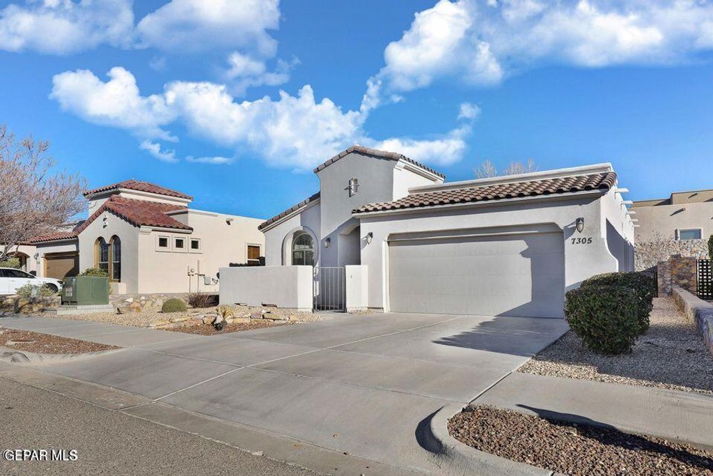 Photo of 7305 GOLDEN SAGE Drive, El Paso, TX 79911 (MLS # 937112)