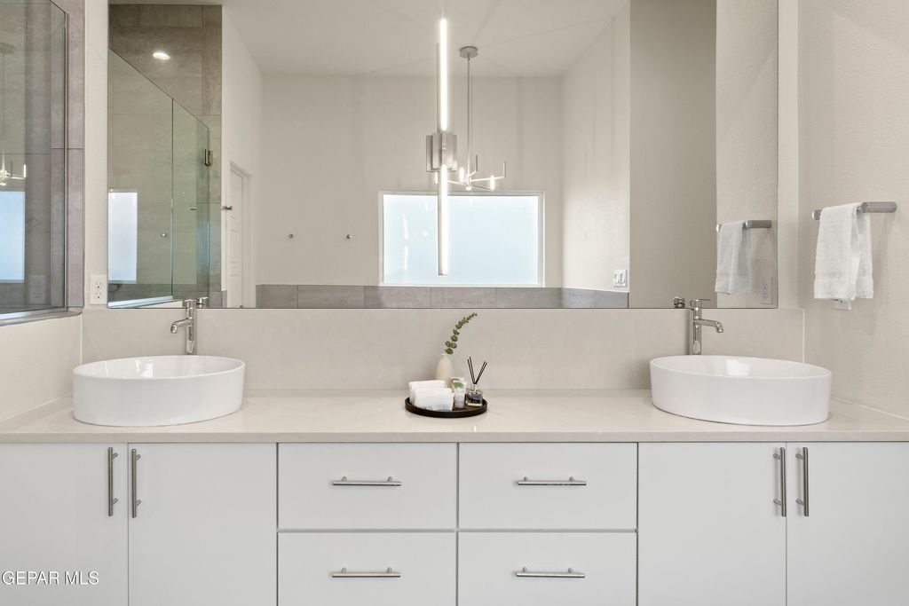 Photo of 1837 Bridle Place, El Paso, TX 79911 (MLS # 935081)