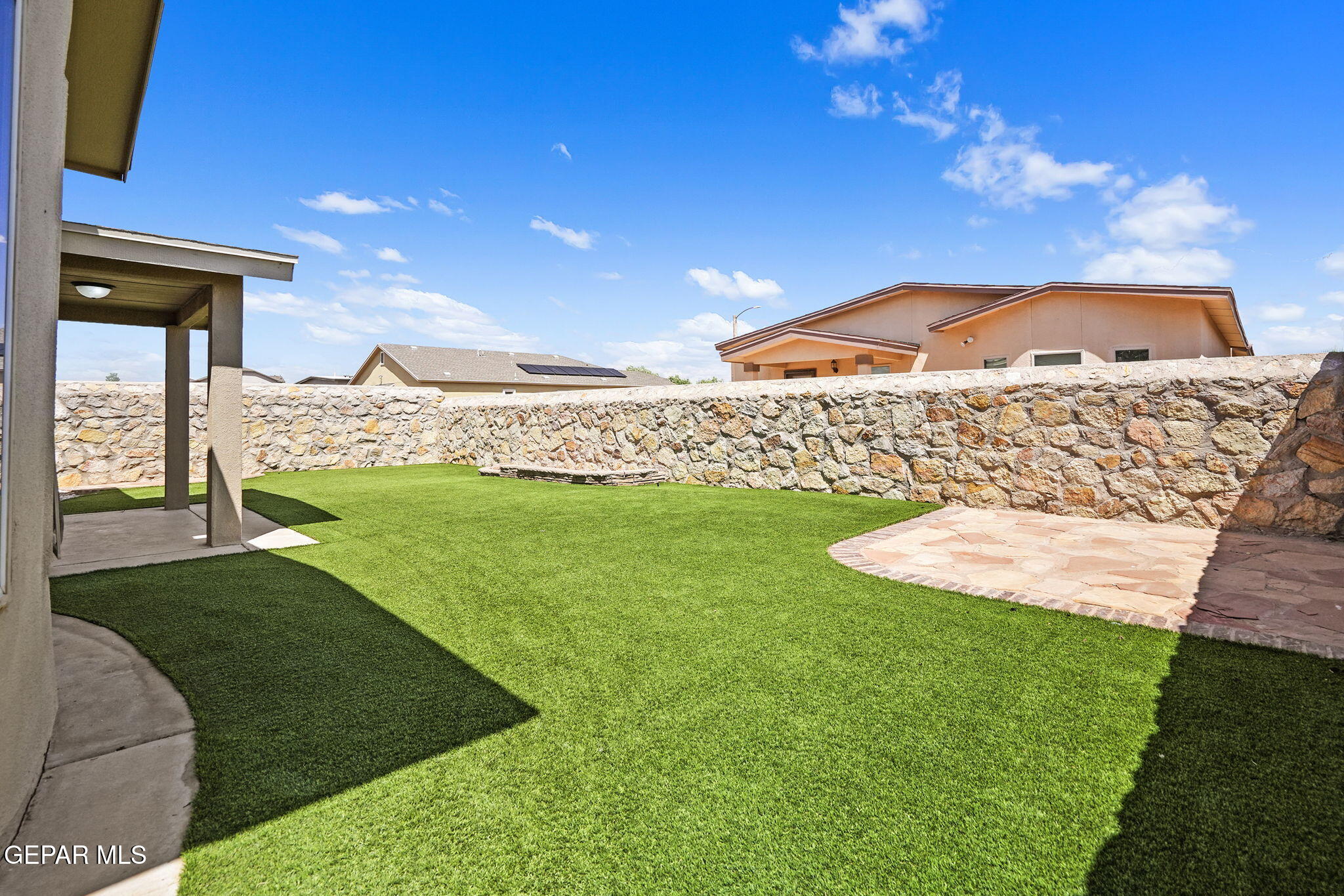3848 LOMA BRISA Drive