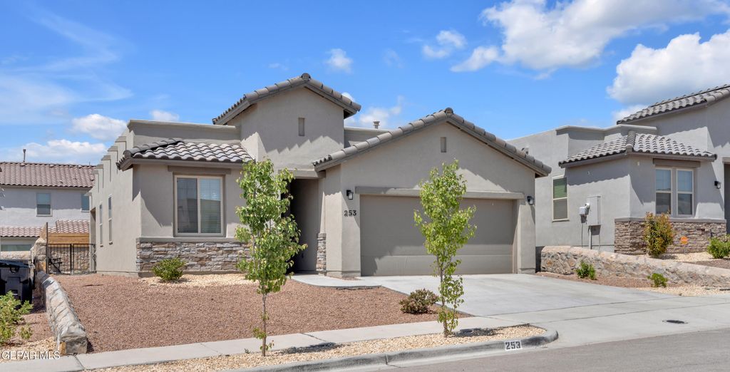 Photo of 253 STAFFS Way, El Paso, TX 79928 (MLS # 936650)
