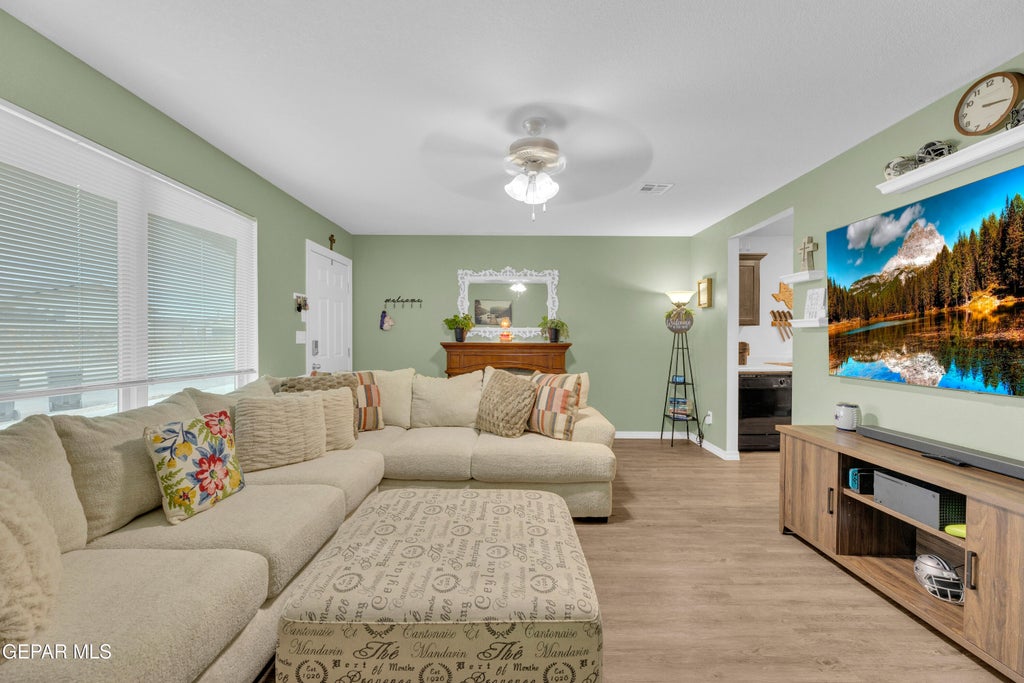 Photo of 952 Painted Lady Street, Horizon City, TX 79928 (MLS # 953008)