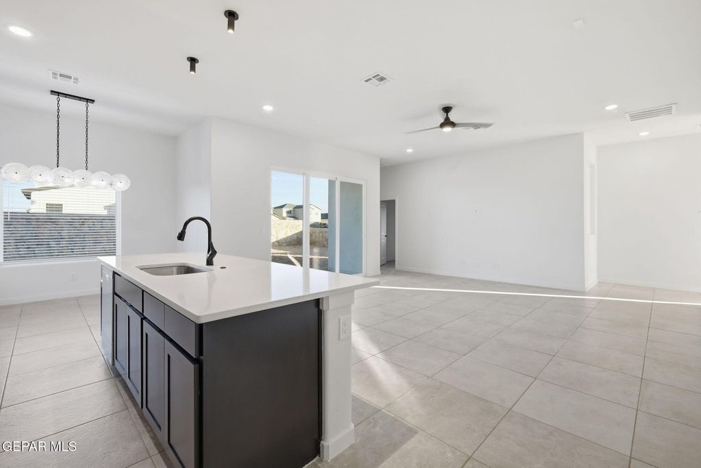 Photo of 13208 Nacho Alvarado Drive, El Paso, TX 79927 (MLS # 939184)