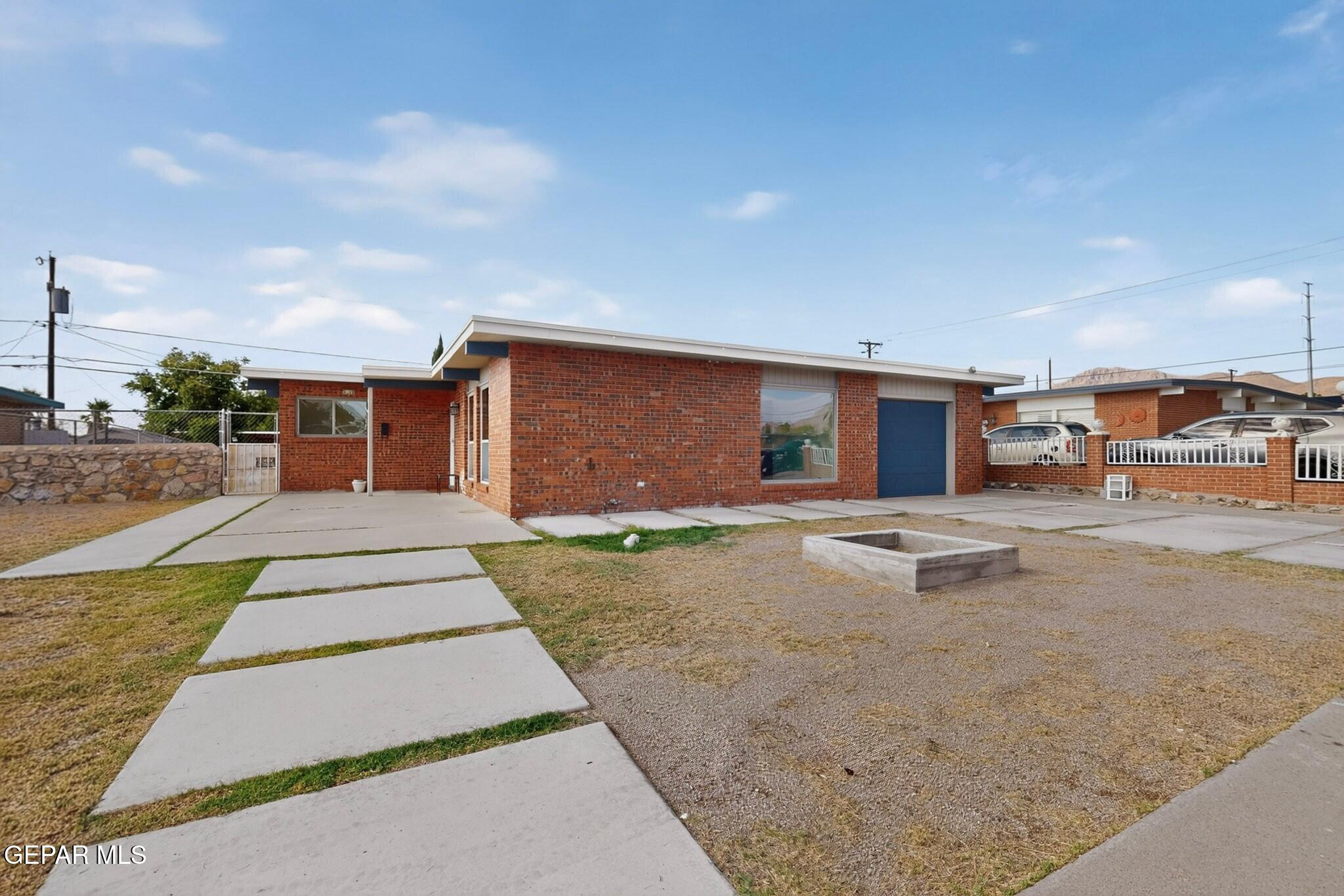 5108 YVETTE Avenue