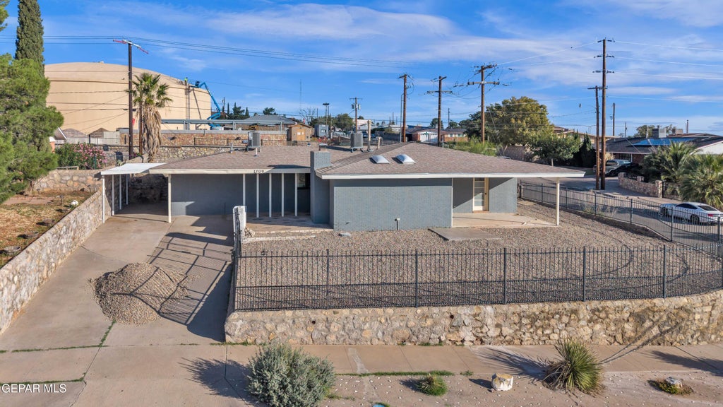 Photo of 3509 BERYL Lane, El Paso, TX 79904 (MLS # 953561)