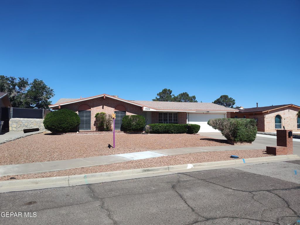 Photo of 10624 HERMES Drive, El Paso, TX 79924 (MLS # 943678)