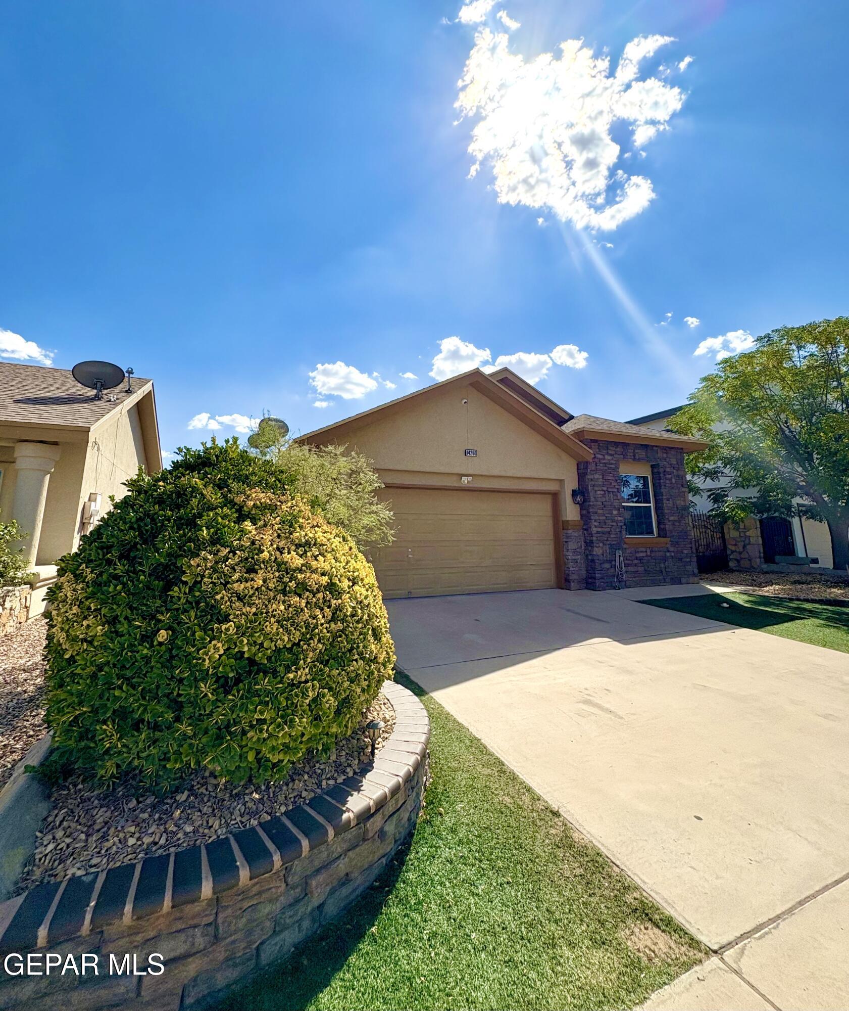 14260 SMOKEY POINT Drive