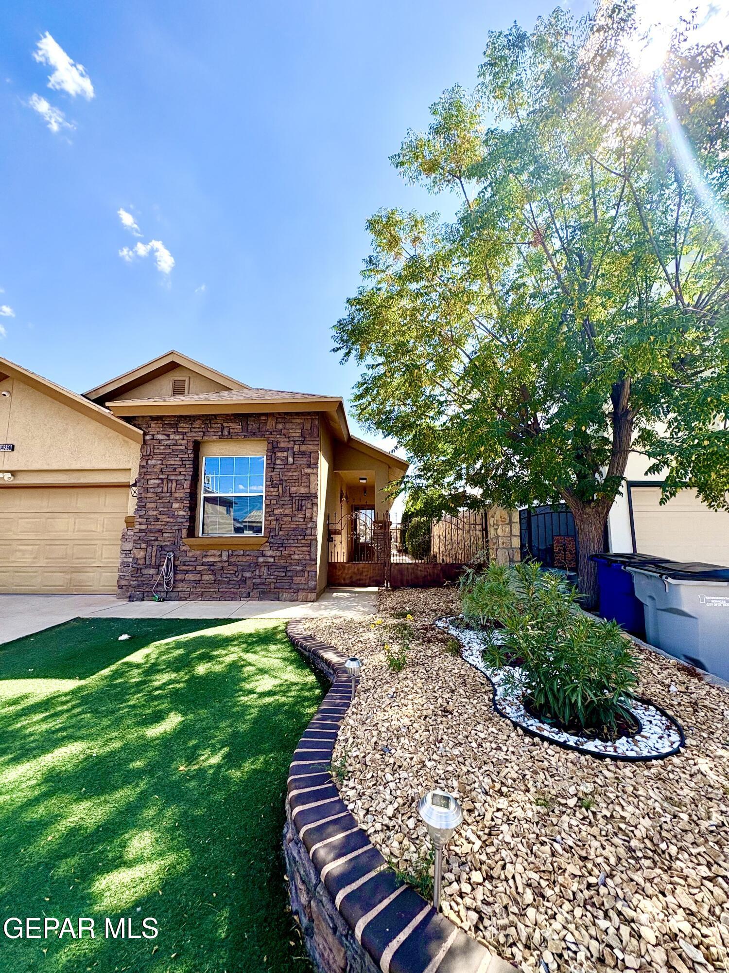 14260 SMOKEY POINT Drive