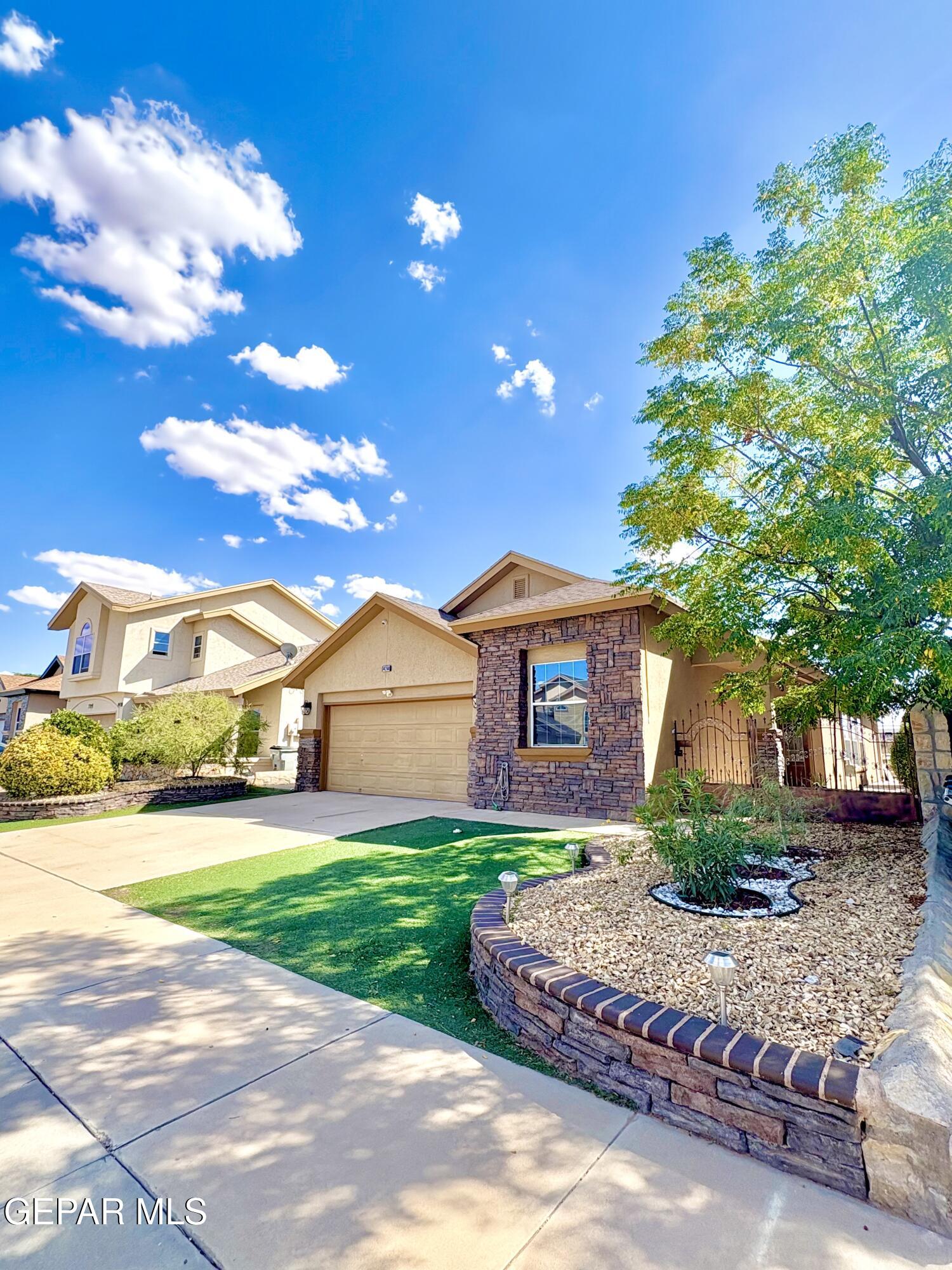 14260 SMOKEY POINT Drive