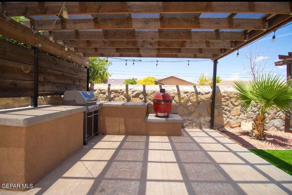Photo of 14553 MEADOW LAWN, El Paso, TX 79938 (MLS # 947023)