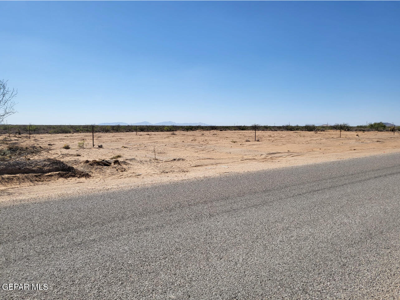 Photo 1 of 8 — PN292376 Indian Trail Drive, El Paso, TX 79928