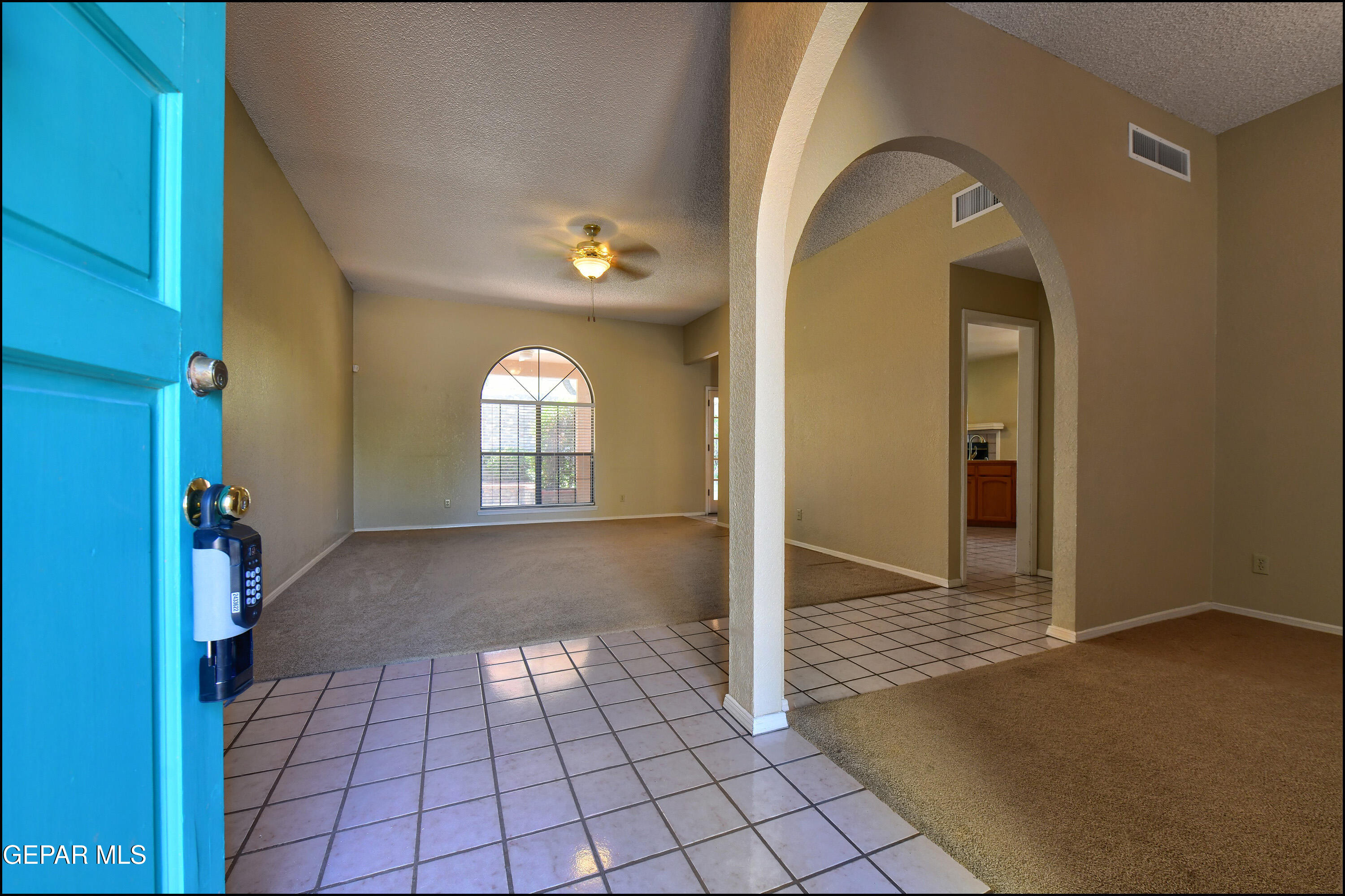825 GONDOLA Lane