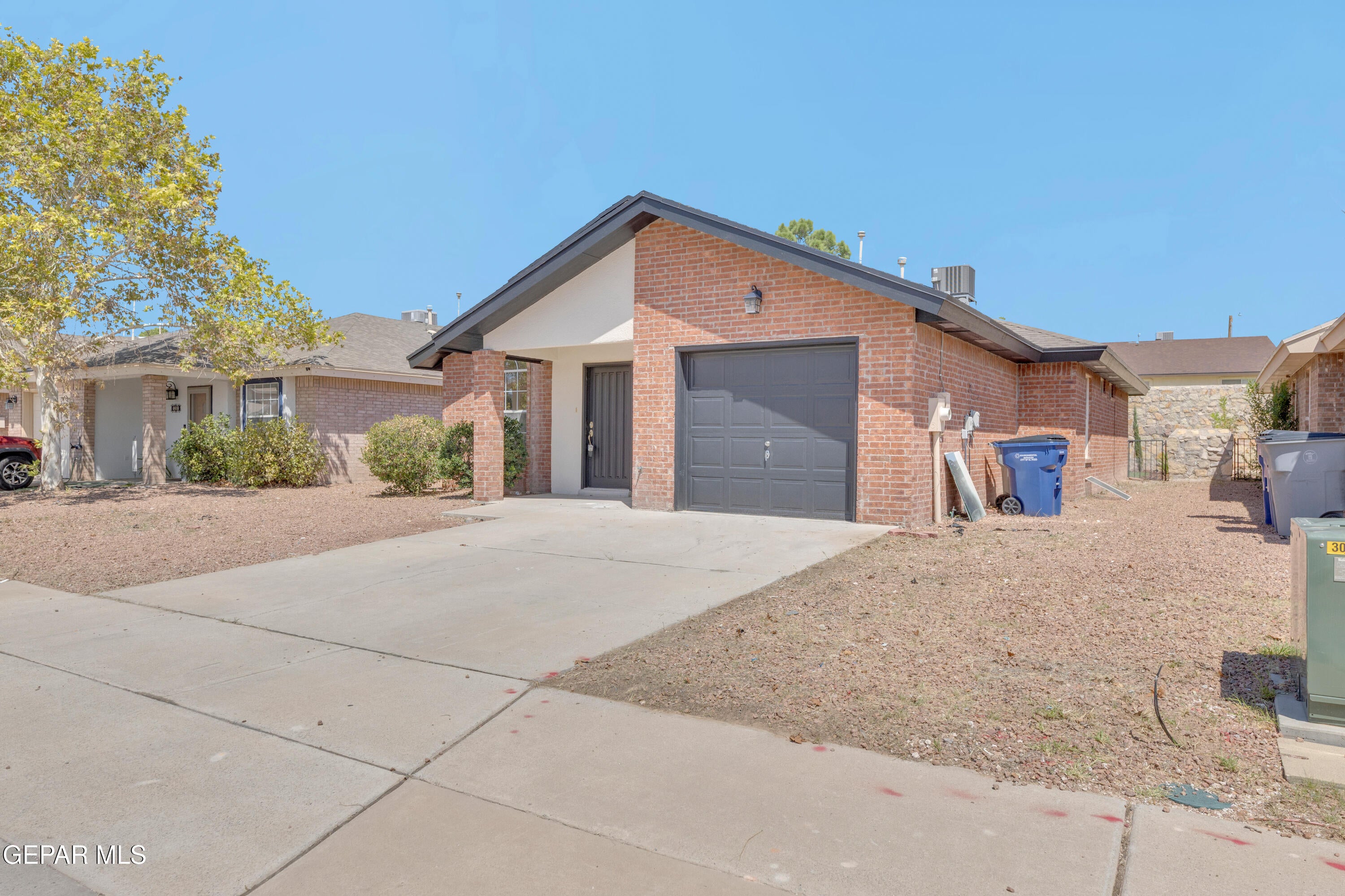 12585 TIERRA NORTE Road